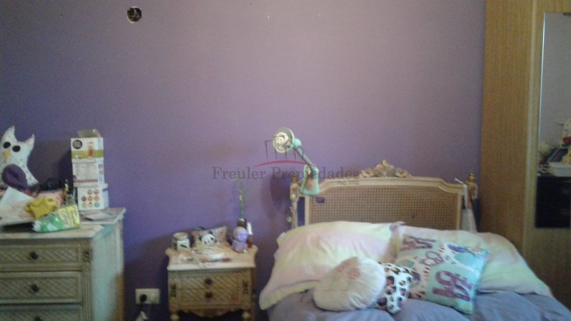 Chalet con quincho a la Venta 