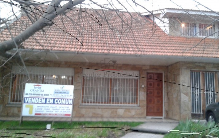 Chalet con quincho a la Venta 