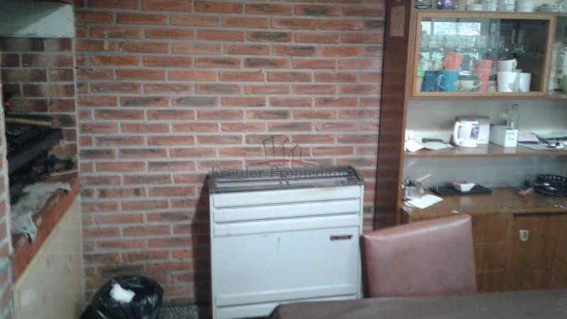 Chalet con quincho a la Venta 