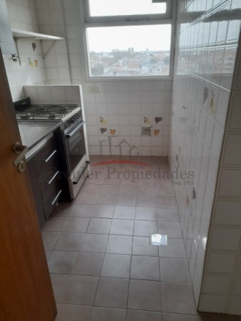 DEPARTAMENTO A LA VENTA ,ZONA LA PERLA NORTE