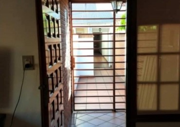 PH AL FONDO POR PASILLO, EXCELENTE ESTADO CON PORTERO ELECTRICO